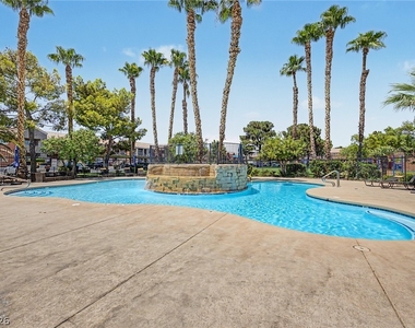 4730 Craig - Photo Thumbnail 28