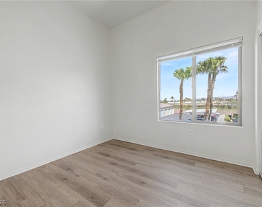 8805 Jeffreys Street - Photo Thumbnail 16