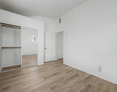 8805 Jeffreys Street - Photo Thumbnail 19