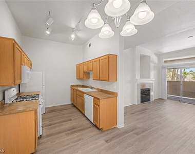 8805 Jeffreys Street - Photo Thumbnail 8