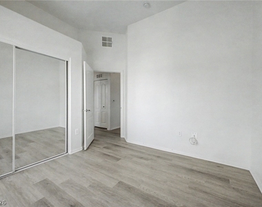 8805 Jeffreys Street - Photo Thumbnail 17