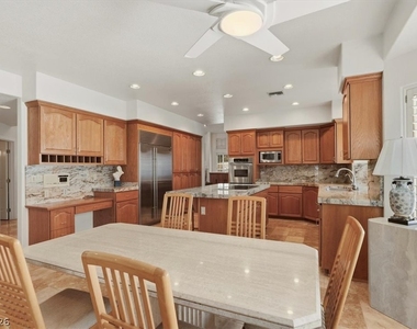 1888 Woodhaven Drive - Photo Thumbnail 22