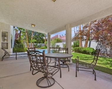 1888 Woodhaven Drive - Photo Thumbnail 55