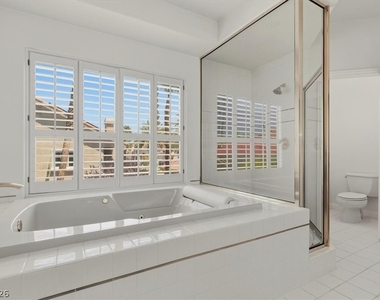 1888 Woodhaven Drive - Photo Thumbnail 35