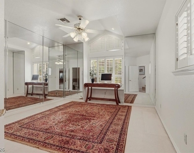 1888 Woodhaven Drive - Photo Thumbnail 10