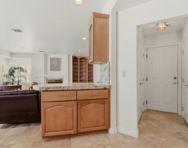 1888 Woodhaven Drive - Photo Thumbnail 13