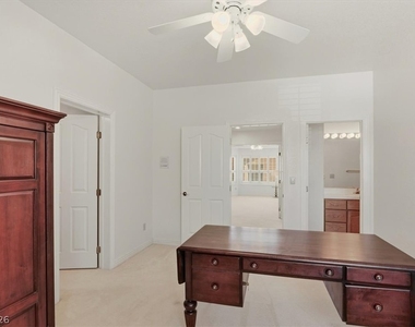 1888 Woodhaven Drive - Photo Thumbnail 29