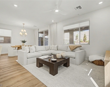 1575 Crested Eagle Street - Photo Thumbnail 6