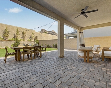 1575 Crested Eagle Street - Photo Thumbnail 2