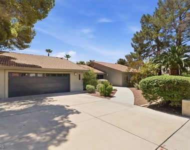 3007 La Mesa Drive - Photo Thumbnail 1