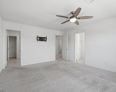 2879 Cabrillo Terrace Street - Photo Thumbnail 11