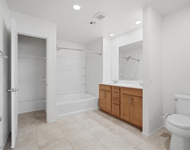 2879 Cabrillo Terrace Street - Photo Thumbnail 12