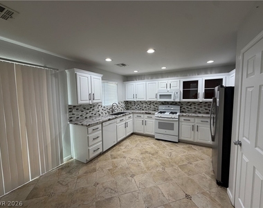 9977 Copano Bay Avenue - Photo Thumbnail 16