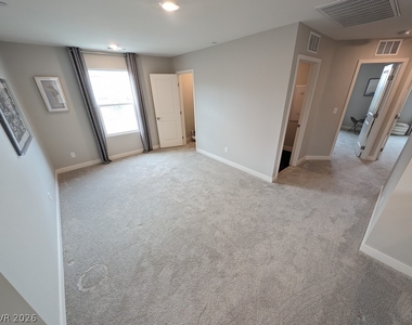 10795 Gentle Crest Avenue - Photo Thumbnail 20