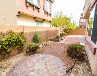 10624 Allegrini Drive - Photo Thumbnail 22