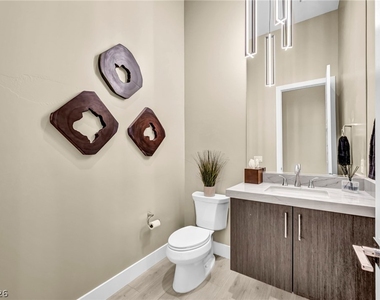 10935 Rossa Peak Avenue - Photo Thumbnail 13