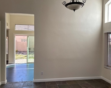 2670 Ridgewater Circle - Photo Thumbnail 2