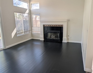 2670 Ridgewater Circle - Photo Thumbnail 4