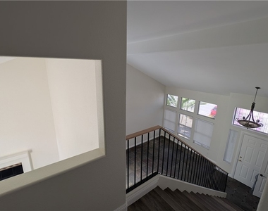 2670 Ridgewater Circle - Photo Thumbnail 12