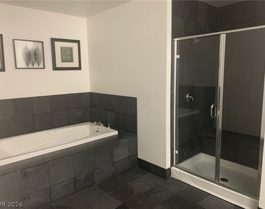 2775 W Pebble Road - Photo Thumbnail 3