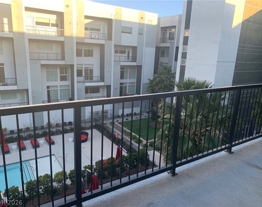 2775 W Pebble Road - Photo Thumbnail 5