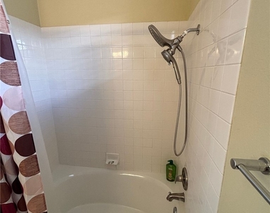 7909 Constantinople Avenue - Photo Thumbnail 30
