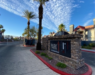 8600 W Charleston Boulevard - Photo Thumbnail 24