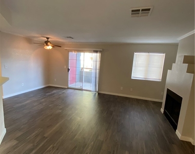 8600 W Charleston Boulevard - Photo Thumbnail 6