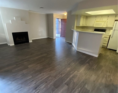 8600 W Charleston Boulevard - Photo Thumbnail 3