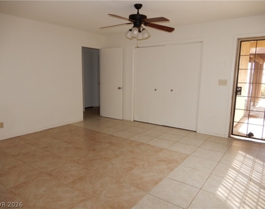 4431 Honeydew Circle - Photo Thumbnail 4