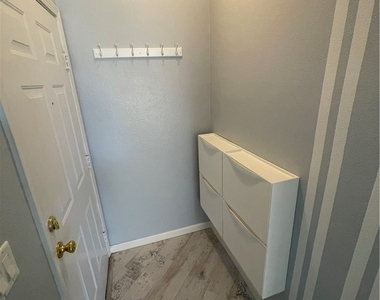7159 S Durango Drive - Photo Thumbnail 13