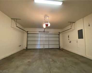 10549 Cedar Run Court - Photo Thumbnail 22