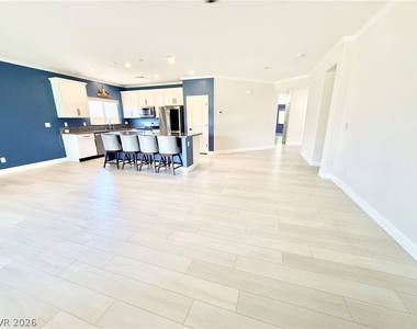 5434 E San Pietro Drive - Photo Thumbnail 7