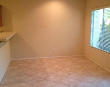 213 Heiple Court - Photo Thumbnail 6