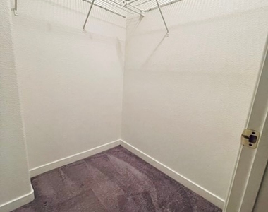 213 Heiple Court - Photo Thumbnail 27