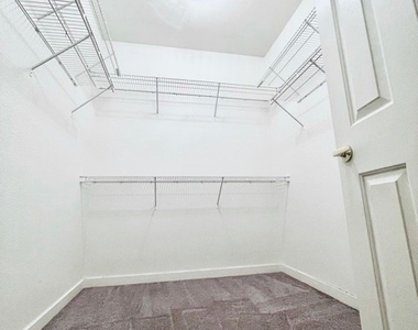 213 Heiple Court - Photo Thumbnail 19