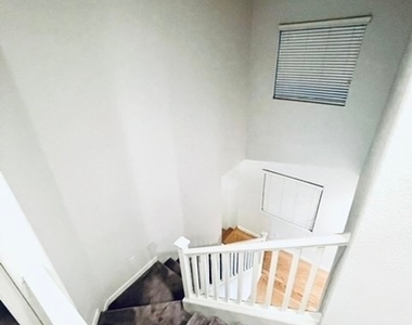 213 Heiple Court - Photo Thumbnail 24
