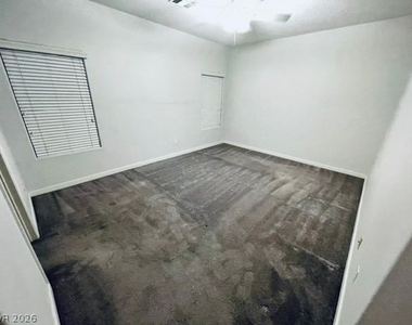 213 Heiple Court - Photo Thumbnail 21