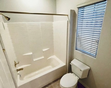 213 Heiple Court - Photo Thumbnail 28