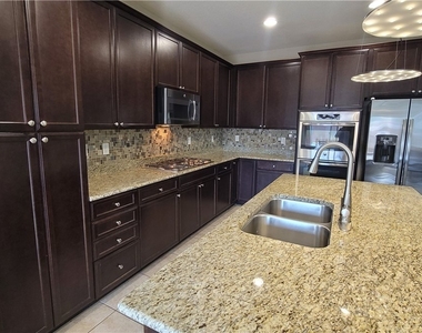 5623 Bishop Flowers Street - Photo Thumbnail 11