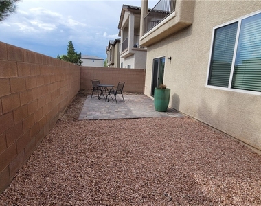 5623 Bishop Flowers Street - Photo Thumbnail 17
