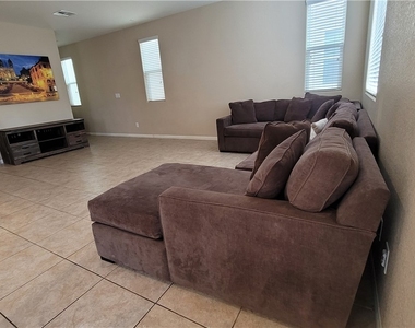 5623 Bishop Flowers Street - Photo Thumbnail 13