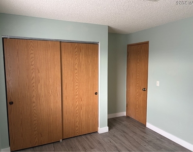 4171 Terrestrial Lane - Photo Thumbnail 8