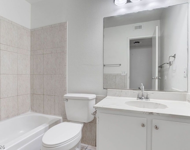 4269 Stewart Avenue - Photo Thumbnail 18