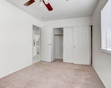 4269 Stewart Avenue - Photo Thumbnail 16
