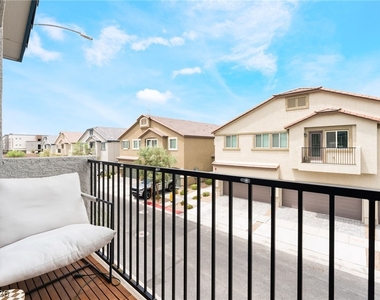 7850 Jupiter Sky Street - Photo Thumbnail 23
