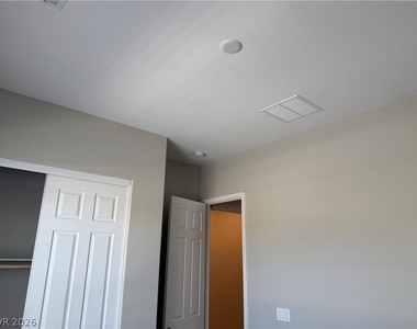 63 Barton Bay Avenue - Photo Thumbnail 27