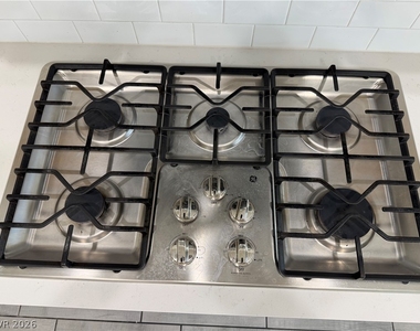 63 Barton Bay Avenue - Photo Thumbnail 18