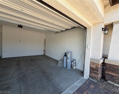 63 Barton Bay Avenue - Photo Thumbnail 38