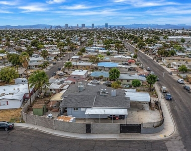 5185 Sun Valley Drive - Photo Thumbnail 61